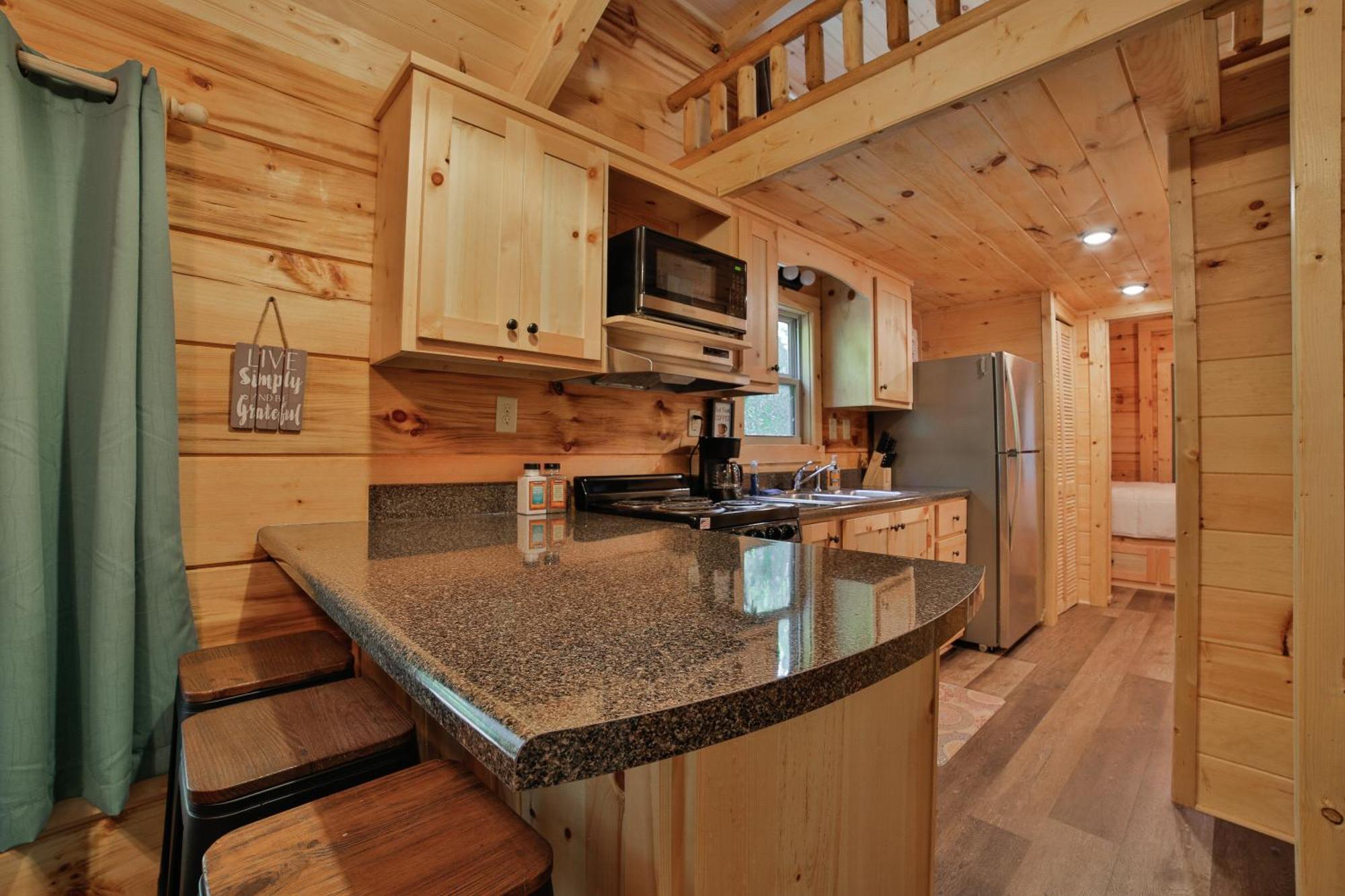 River Cabin Hot Tub & Swim Spa Near Downtown Chattanooga Exterior photo